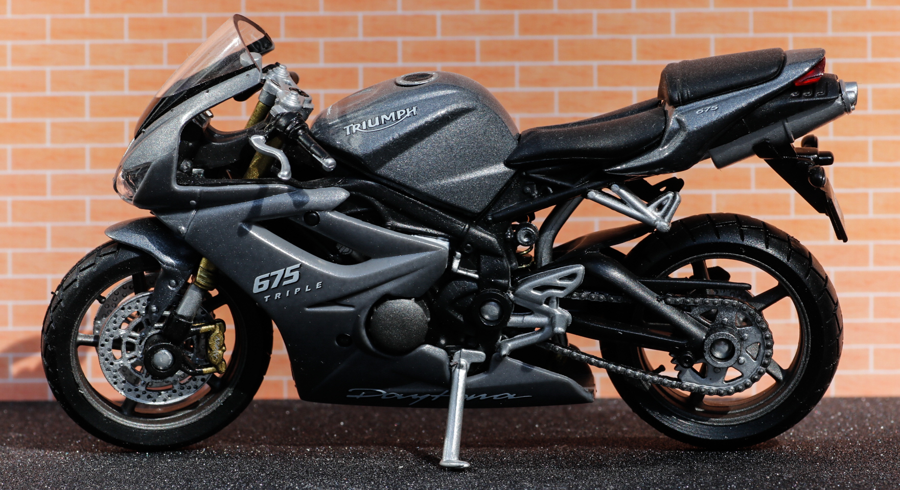 Welly Triumph Daytona 675